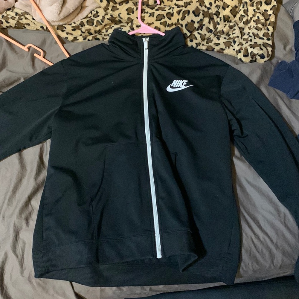 black nike zip up